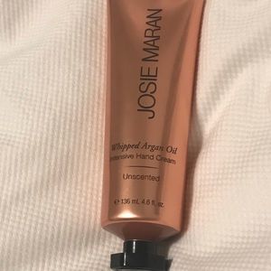 NEW.  LARGE size Josie Maran Intensive HandCream.